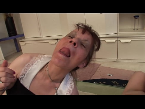 ❤️ Kaks vanaema ja üks vanaisa teevad kolmekesi ️❌ Super seks at us et.pornmega.ru ❌️❤