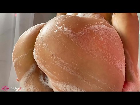 ❤️ Brünett masturbeerib tussu vibraatoriga intensiivse orgasmini duši all ️❌ Super seks at us et.pornmega.ru ❌️❤