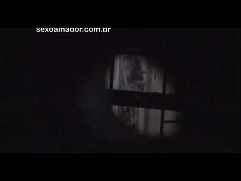 ❤️ Blondiin saab salaja videolevi naabruskonna voyeuri poolt peidetud õõnsate telliskivide taha peidetud ️❌ Super seks at us et.pornmega.ru ❌️❤